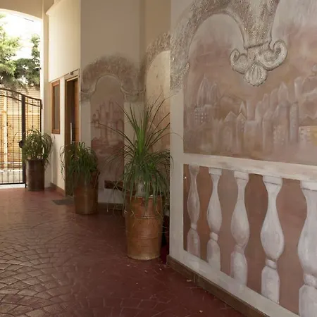 Sunrise Arches Apartments * Limassol